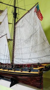 Model lode Baltimore schooner Prince de Neufchatel