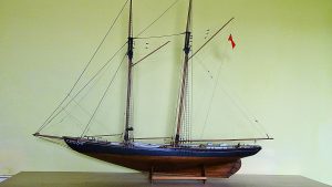 Model lode Fish schooner Blue Nose